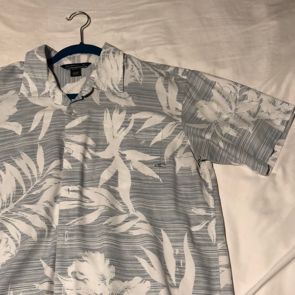 O’Neill Buttondown - Picture 2 of 3